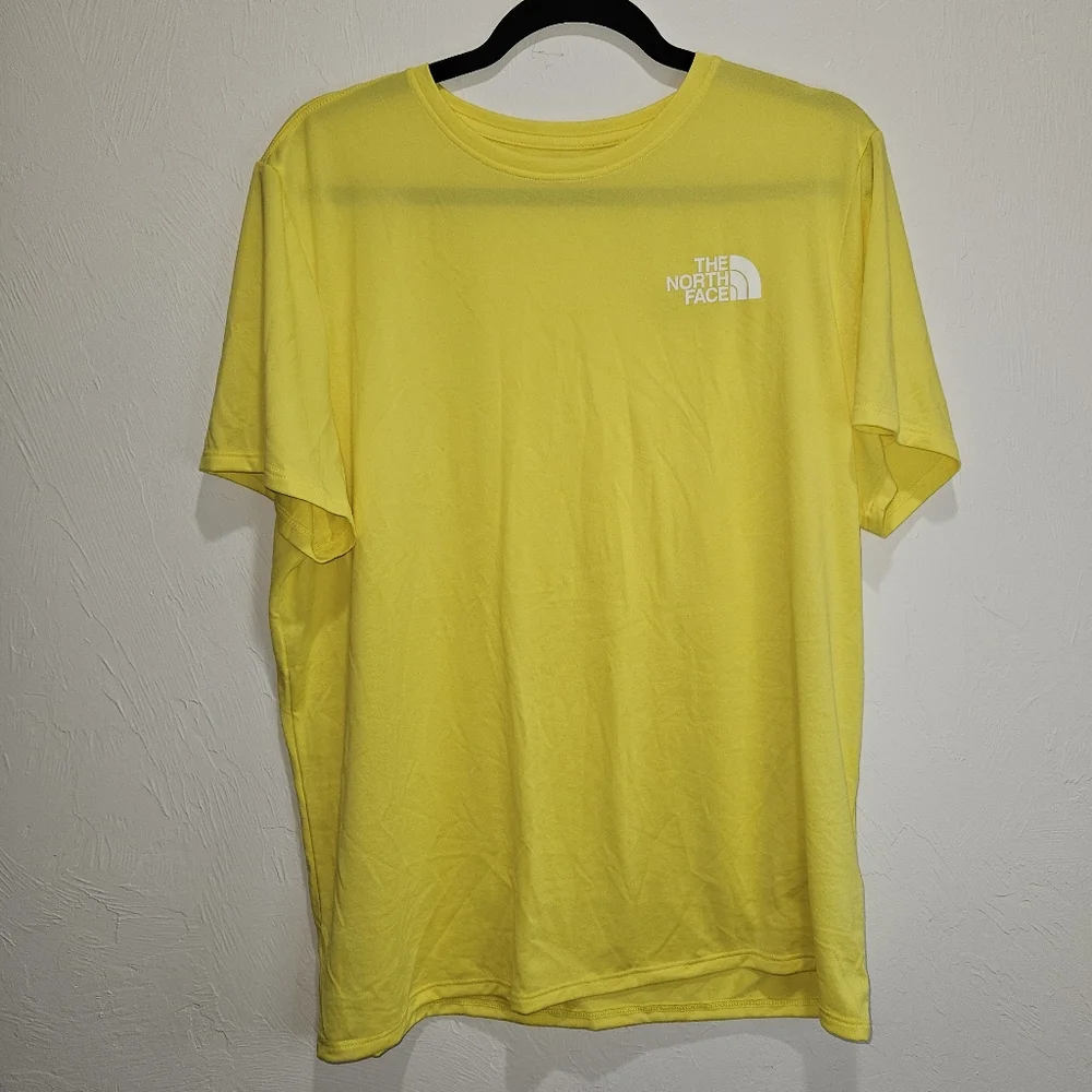 NWT! North Face Womens T-Shirt Short Sleeve Bright Yellow Extra Large XL NEW TNF